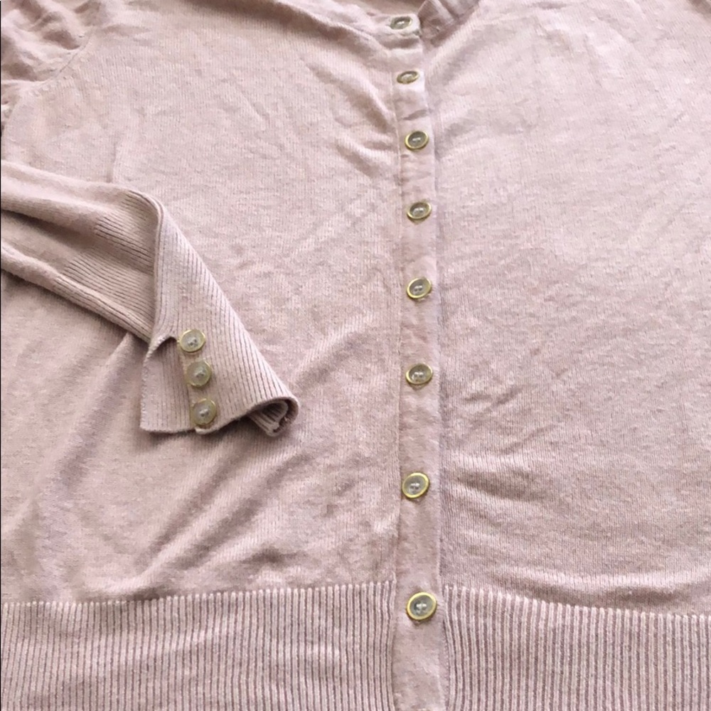 Clothes - Picture 2 of 6
